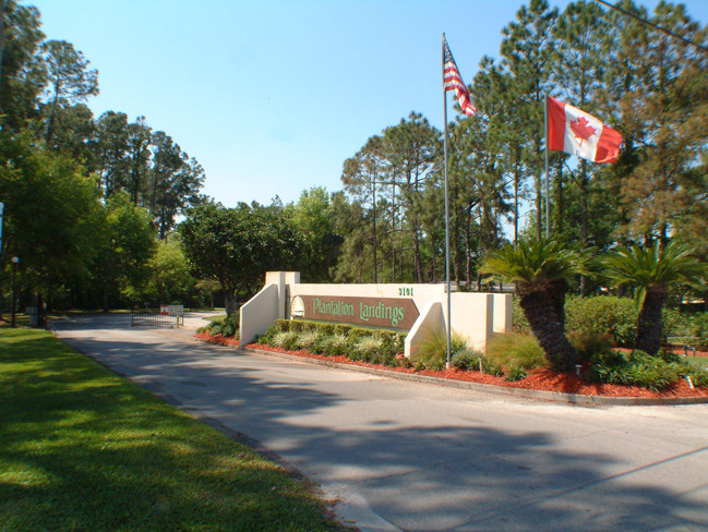 Shady Oaks Mobile Home Park in Davenport, FL - Foto de edificio - Building Photo