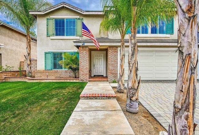 2365 Cornell Cir in Corona, CA - Foto de edificio - Building Photo