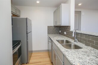 197 N 2nd St-Unit -303 in Albemarle, NC - Building Photo - Building Photo