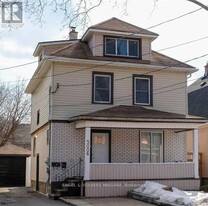 5006 Willmott St in Niagara Falls, ON - Building Photo