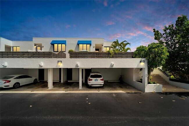 829 Bayport Wy in Longboat Key, FL - Building Photo - Building Photo