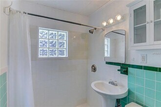 408 3rd Ave E in Bradenton, FL - Building Photo - Building Photo