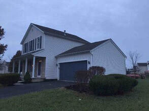 1488 W Quail Run Dr in Newark, OH - Building Photo - Building Photo