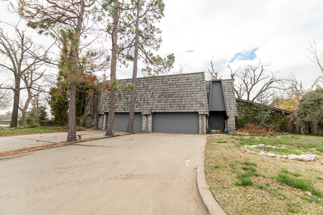 2202 NW 45th St in Oklahoma City, OK - Building Photo - Building Photo