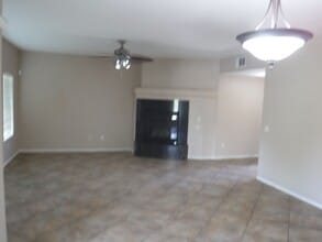 11830 Tevare Ln in Las Vegas, NV - Building Photo - Building Photo