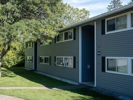 234 Quarry Hill Rd, Unit Unit 63 in South Burlington, VT - Building Photo