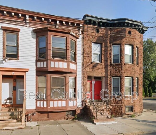 69 Lexington Ave in Albany, NY - Building Photo - Building Photo