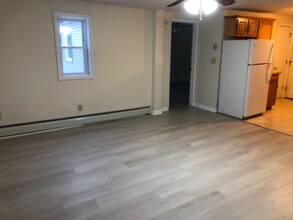 49 Tappan St-Unit -10 in Baldwinsville, NY - Building Photo - Building Photo