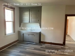 609-611-611 Bank St in Carnegie, PA - Building Photo - Building Photo