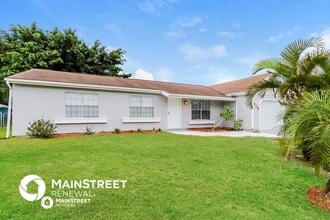 426 SW Eastport Cir in Port St. Lucie, FL - Building Photo - Building Photo