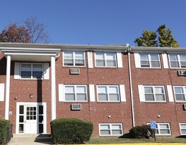 Bellevue Court Apartments