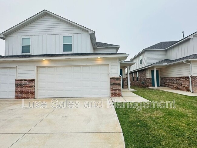 10809 NW 119th St in Yukon, OK - Building Photo - Building Photo