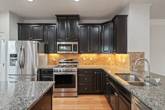 407 Fairmont Dr in Wexford, PA - Foto de edificio - Building Photo