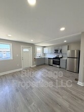 1012 Burnside Rd in Sharon Hill, PA - Building Photo - Building Photo