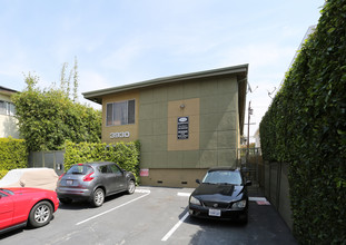 3930 Inglewood Blvd in Los Angeles, CA - Building Photo - Building Photo