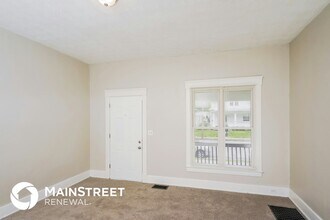 1827 Osage Ave in Louisville, KY - Building Photo - Building Photo