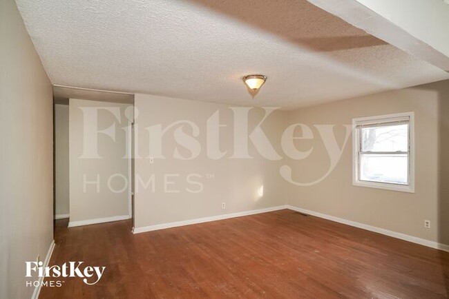 232 Whiteland Rd in Whiteland, IN - Building Photo - Building Photo
