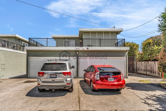 1478 165th Ave, Unit Apt D in Ashland, CA - Building Photo - Building Photo