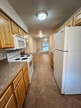 1713 W Fern Dr in Moses Lake, WA - Building Photo - Building Photo