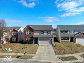 12325 Schoolhouse Rd in Fishers, IN - Building Photo - Building Photo