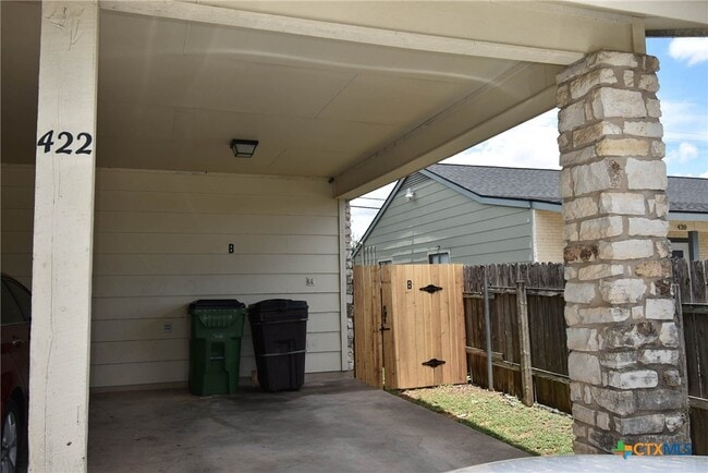 422 Chisholm Valley Dr in Round Rock, TX - Building Photo - Building Photo