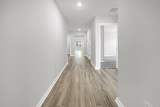 3107 Tricia Cir in Crestview, FL - Building Photo - Building Photo