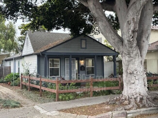 752 Loma Ave in Long Beach, CA - Building Photo - Building Photo