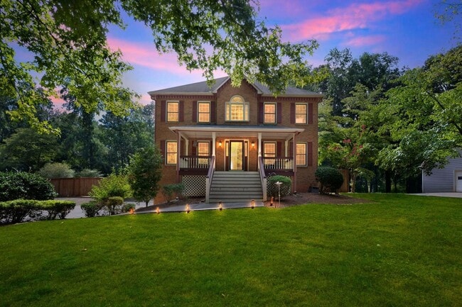 property at 1709 Dudley Dr