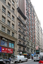 26 W 27th St in New York, NY - Building Photo - Primary Photo