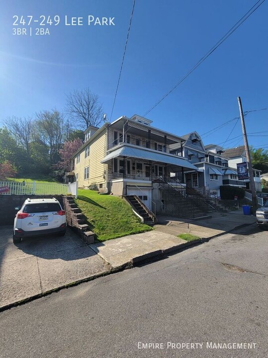 247 Lee Park Ave in Wilkes-Barre, PA - Building Photo