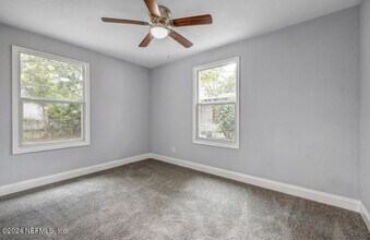 1721 Campus St in Jacksonville, FL - Building Photo - Building Photo