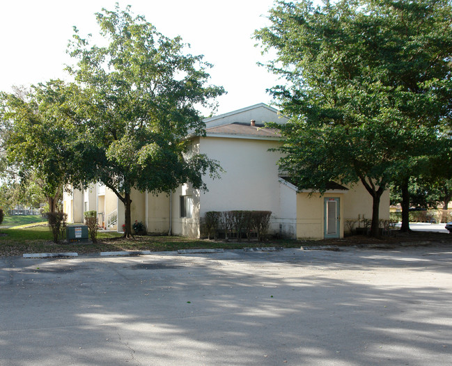 Riverwalk II in Homestead, FL - Building Photo - Building Photo