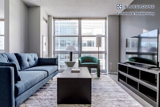 180 N Jefferson St in Chicago, IL - Building Photo - Building Photo