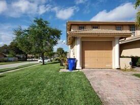 197 NW Eller St in Deerfield Beach, FL - Building Photo