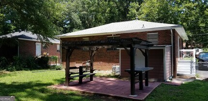 1533 Alder Ln SW in Atlanta, GA - Building Photo - Building Photo