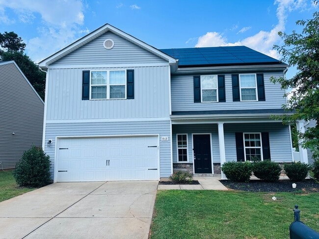 property at 912 Joselynn Drive