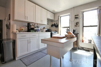 Spacious Studio LOFT in Williamsburg! in Brooklyn, NY - Building Photo - Building Photo