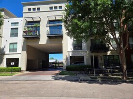 4605 Cedar Springs Rd in Dallas, TX - Building Photo