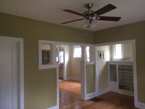 940 Westcott St, Unit 1 in Syracuse, NY - Building Photo - Building Photo