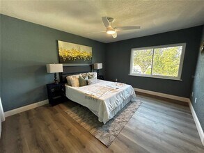 6370 Conniewood Square in New Port Richey, FL - Building Photo - Building Photo