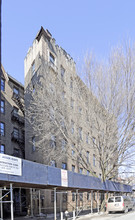 89th Street in Flushing, NY - Foto de edificio - Building Photo