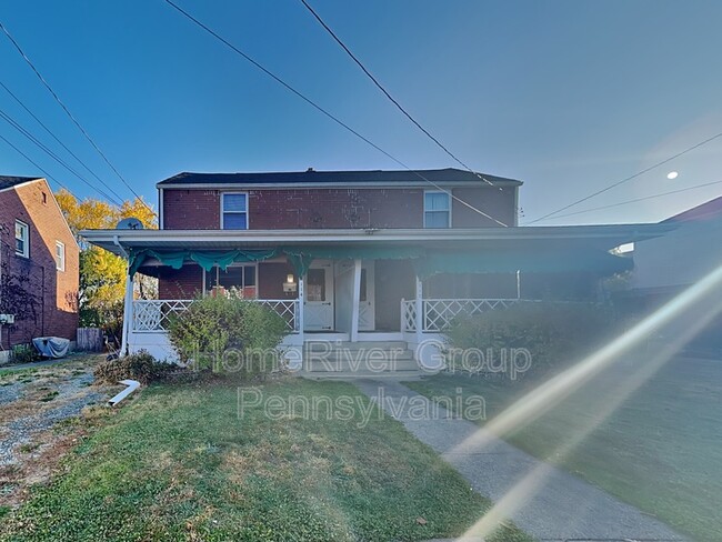 114 Orris St in Munhall, PA - Building Photo - Building Photo