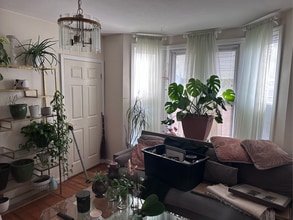 1023 Branch Ave, Unit unit 1 in Providence, RI - Building Photo - Building Photo