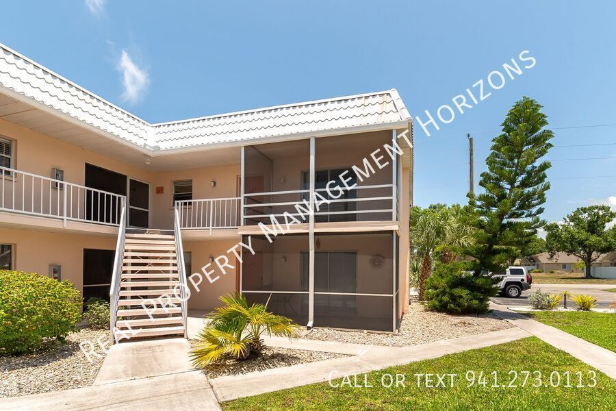 400 Base Ave E in Venice, FL - Building Photo