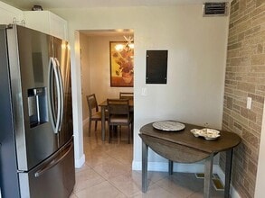 3755 Via Poinciana in Greenacres, FL - Building Photo - Building Photo