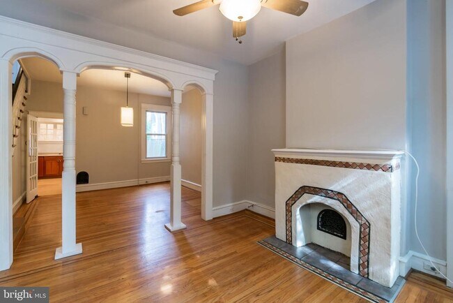 property at 1221 Marlborough St