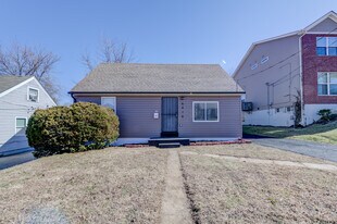 6010 Hancock Ave in Berkeley, MO - Building Photo