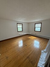 400 Walden St, Unit 1 in Cambridge, MA - Building Photo - Building Photo