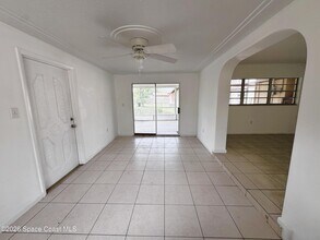 305 Edinburgh Dr in Cocoa, FL - Building Photo - Building Photo