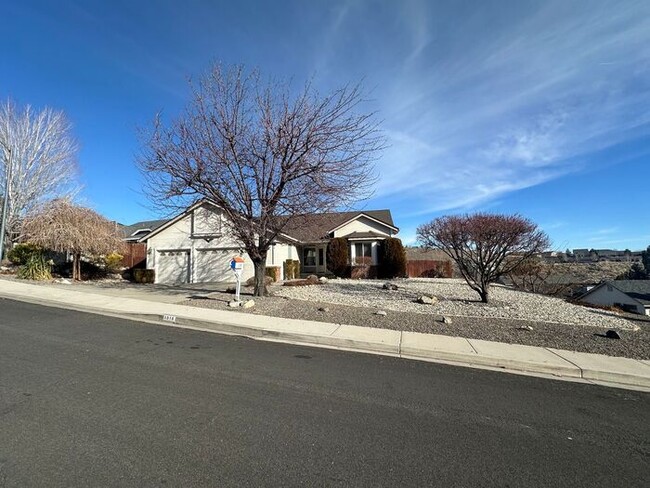 1318 Backer Way in Reno, NV - Building Photo - Building Photo